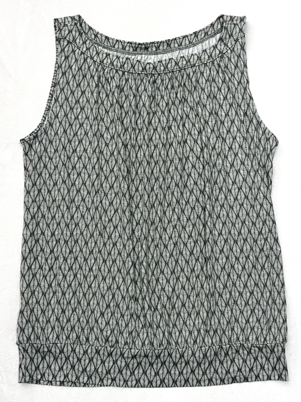 LOFT Outlet Women’s Dark Green & White Geometric Sleeveless Tank Top Large - Picture 1 of 16